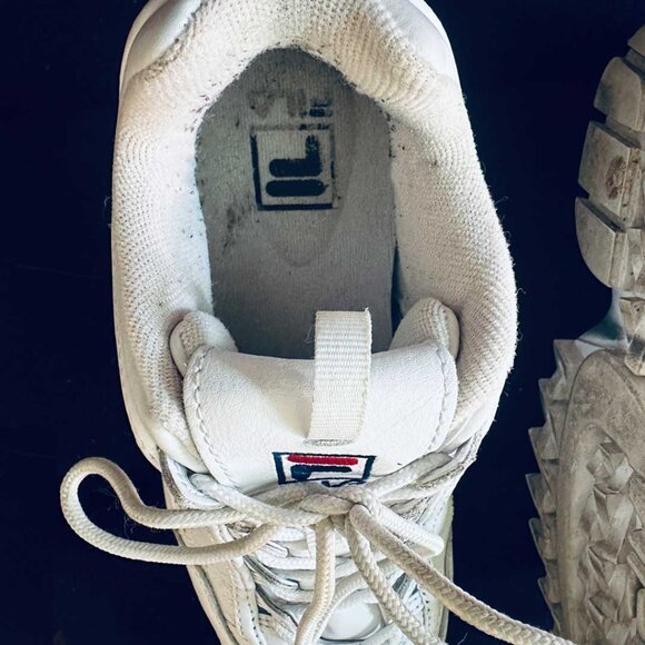 Fila Women's Disruptor II Premium Sneaker - Size 8,5 - Picture 8 of 10